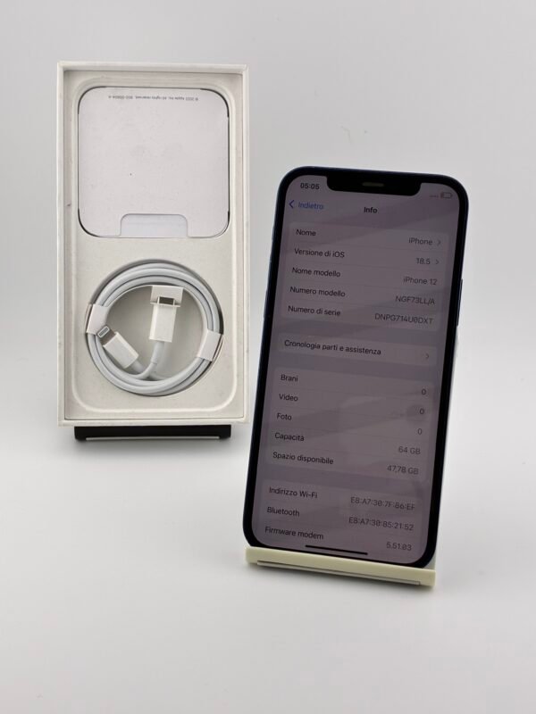 iPhone 12 64GB Blue Usato - immagine 3
